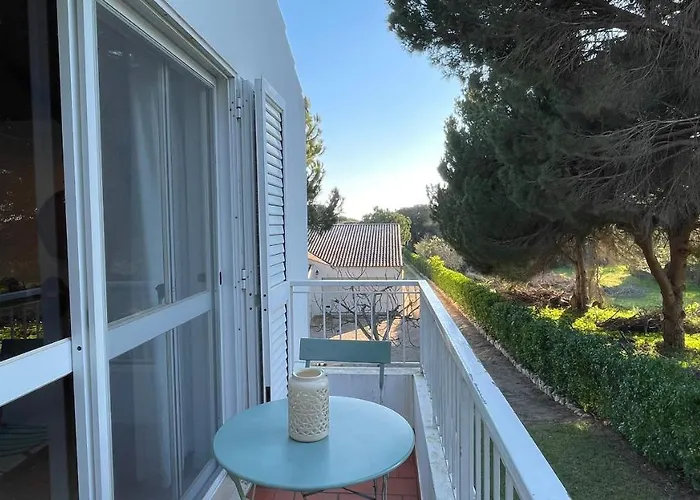 Sol By Check-in Portugal 度假居 *